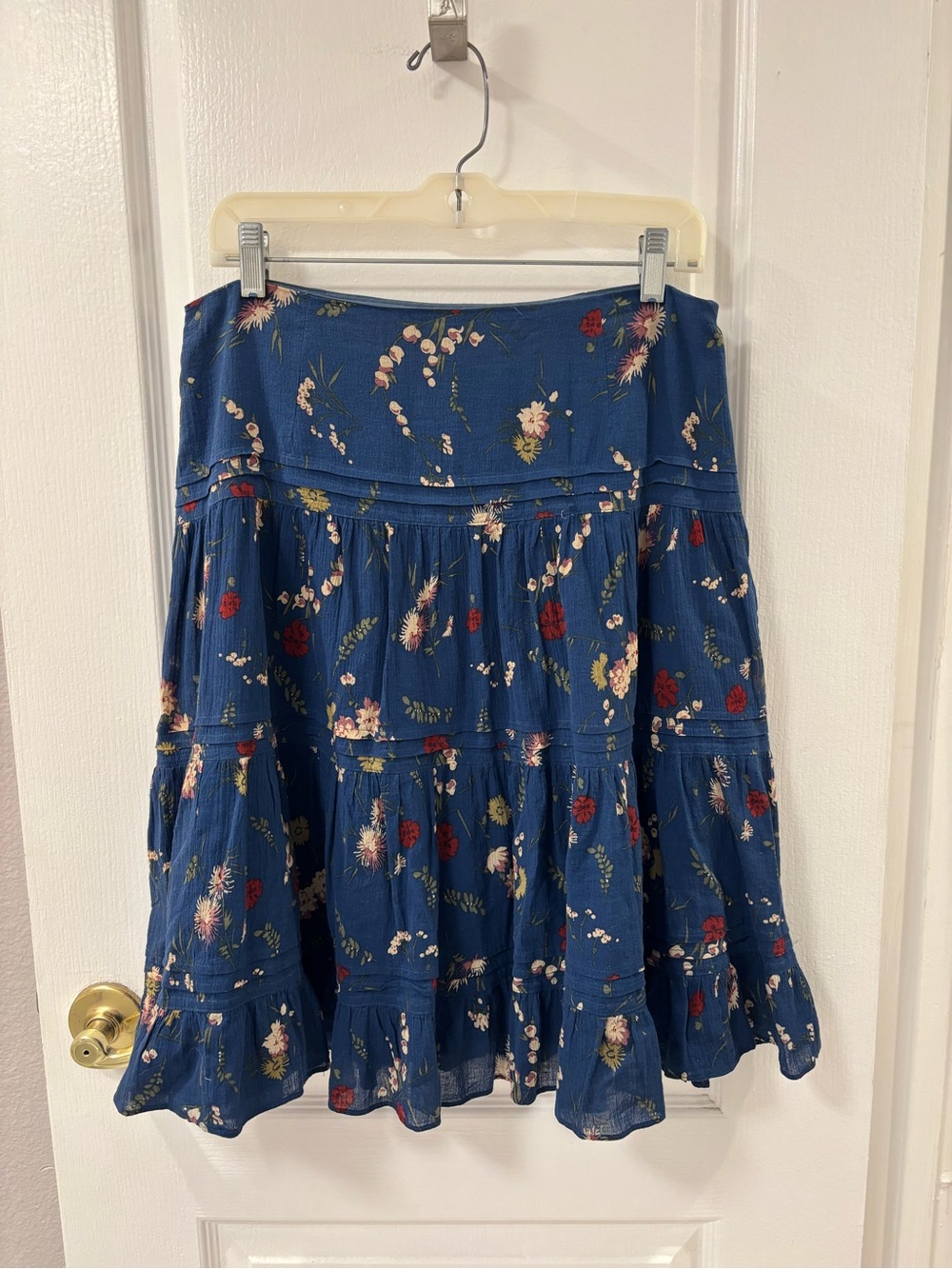 Vintage 90s Chaps Navy Blue Floral Tiered Pintuck Midi Skirt Lined